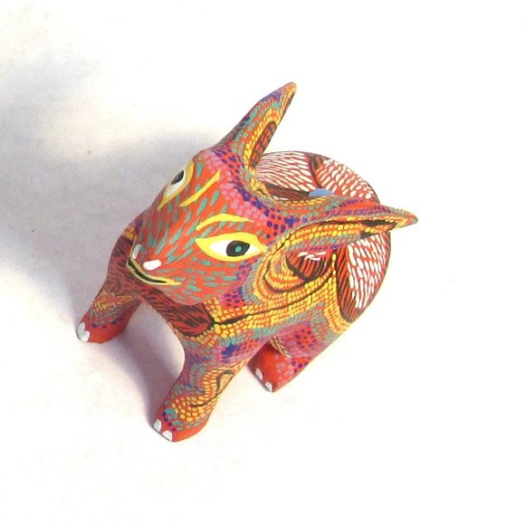 Small Rabbit Alebrije signed by Pepe Santiago - Picture 9 of 9